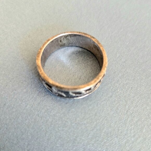 Sterling silver ring with lizards design. - Picture 7 of 8